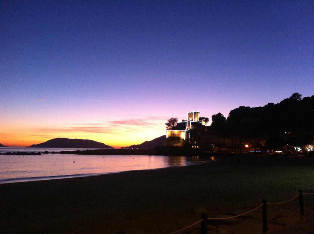A Casa Di Alecarla Apartamento Lerici Exterior foto